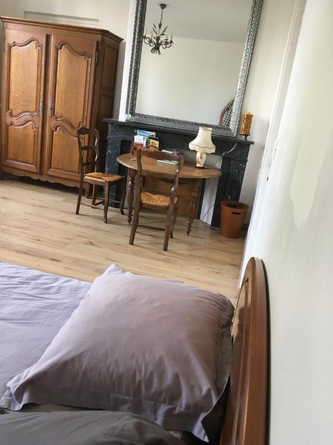 Chambre D'Hote Du Quai Rimbaud Charleville-Mezieres Ngoại thất bức ảnh