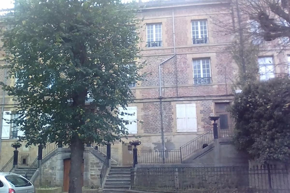 Chambre D'Hote Du Quai Rimbaud Charleville-Mezieres Ngoại thất bức ảnh